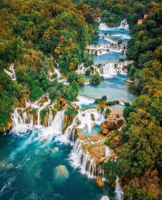 Peaceful House In Nature Nearby National Park Krka Bristane Extérieur photo